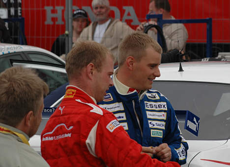 Jan Magnussen og Casper Elgaard er klar til dansker-duellen i GT1 klassen.